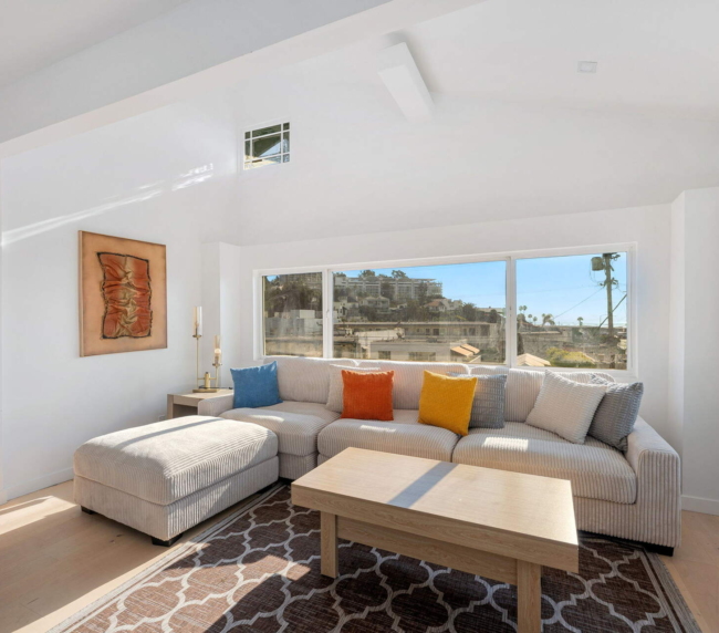 119 livingroom